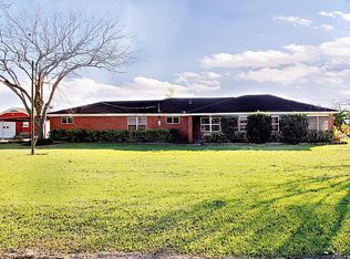 9038 Psencik Rd, Richmond, TX 77469