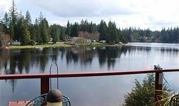 3rd image of 1961 E Timberlake West Dr