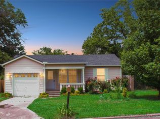 210 E 12th Pl, Claremore, OK 74017