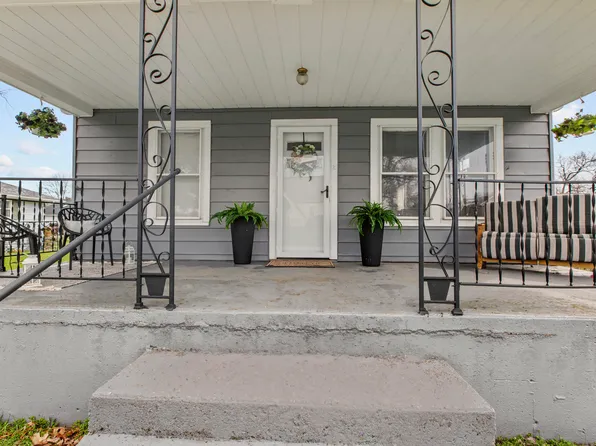 305 Garden St, North Judson, IN 46366