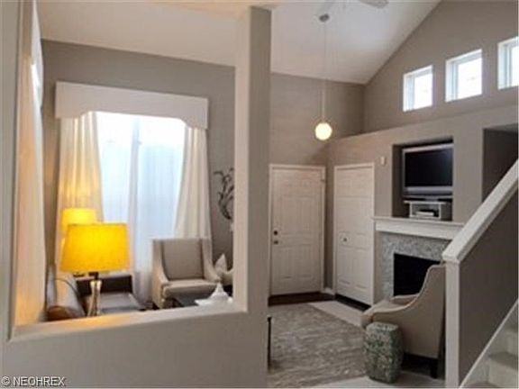 5th image of 1311 Strawbridge Pl Unit C