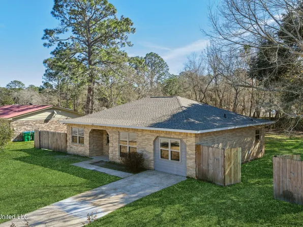 2013 Clemson Cir, Gautier, MS 39553