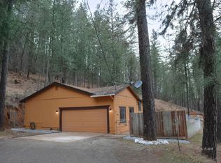 19520 Fawn Rd, Lakehead, CA 96051