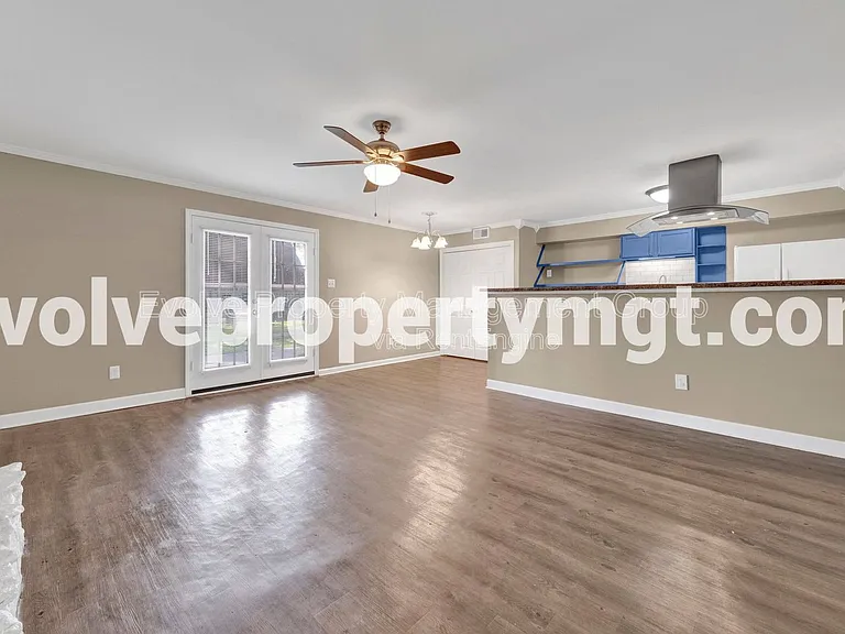 1170 Simmonsridge Dr — Photo 6