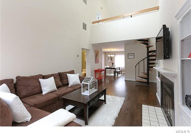 1st image of 6 Steven Dr Unit 3