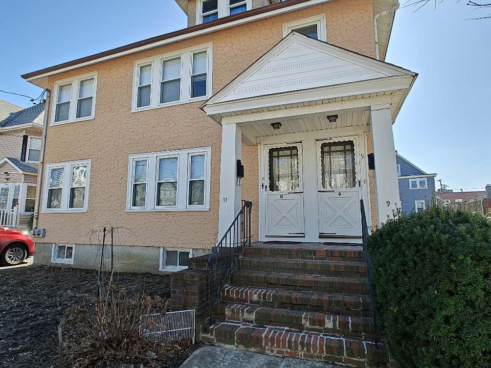 1st image of 11 Briggs St #11