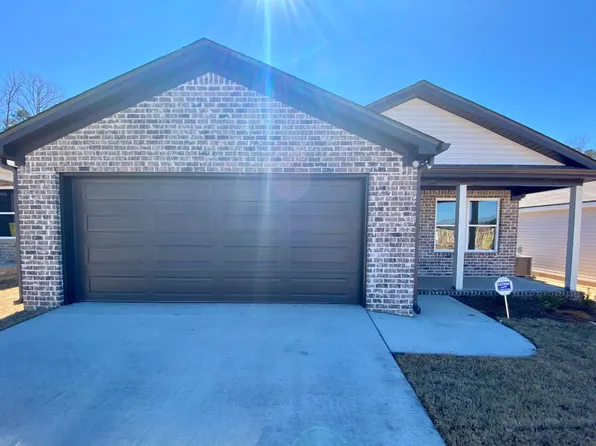 6005 73rd Pl E, Cottondale, AL 35453