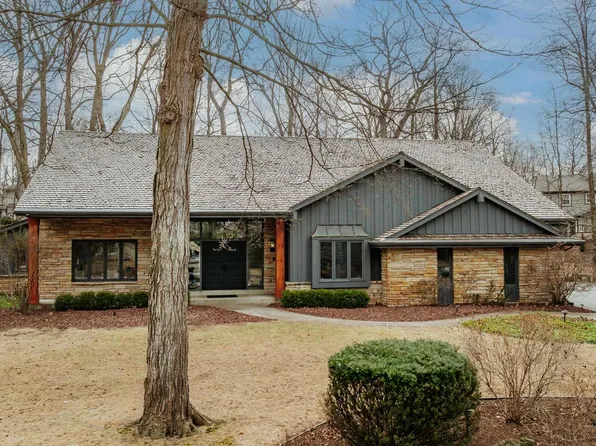 2660 Woodglen COURT, Brookfield, WI 53005