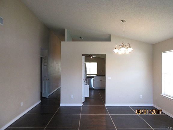 3rd image of 9418 Pine Lilly Ct