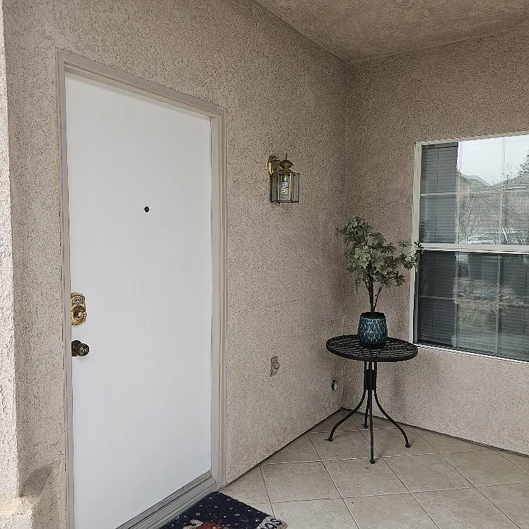 Building Photo - 2854 E Palisade Dr
