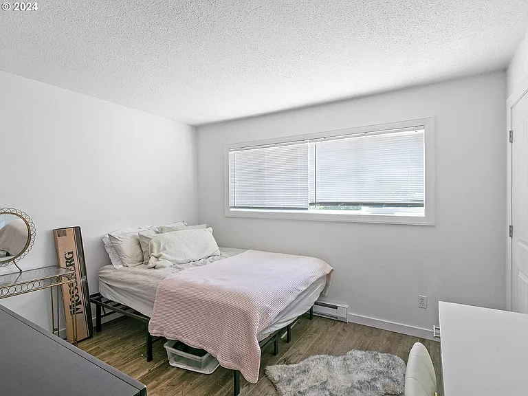6847 N Seneca St #6847 — Photo 11