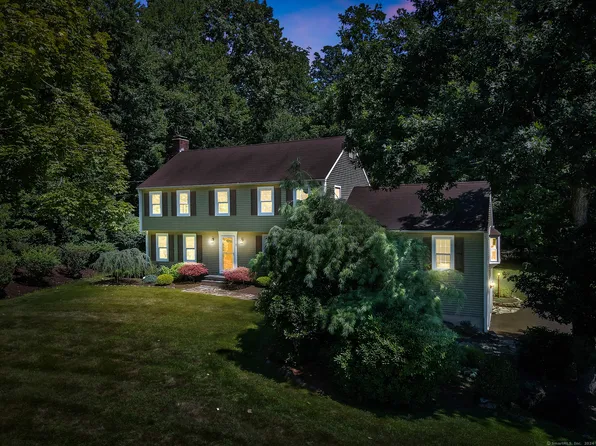 3 Shire Drive, Wallingford, CT 06492