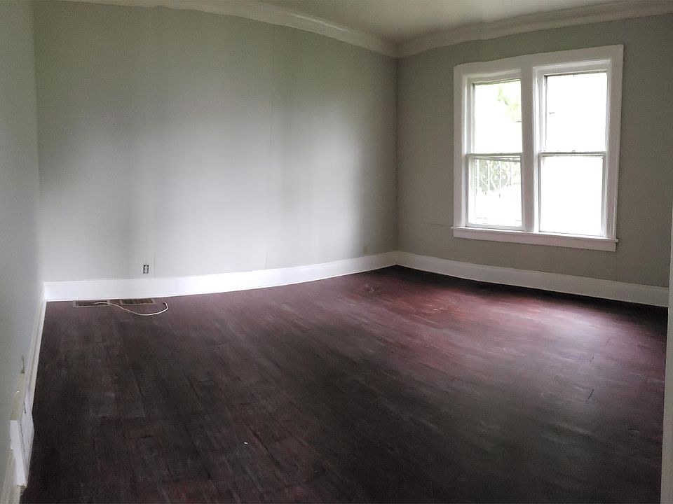 1st image of 285 Auburn Ave #4