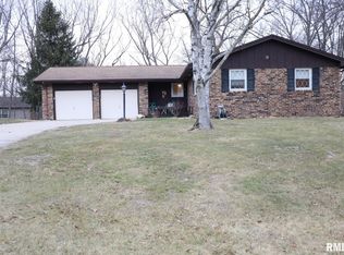 4818 S Queen Aleta Ct, Mapleton, IL 61547