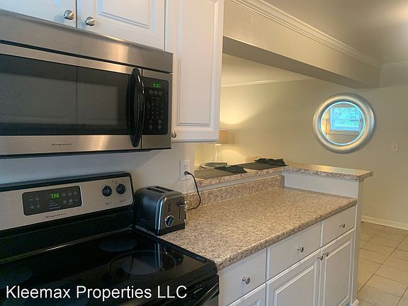 4th image of 2816 Astoria Ave #6570266