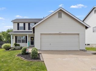 1955 Briarfield Dr, Lake Saint Louis, MO 63367