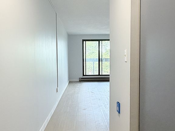 2nd image of 1653 Ouellette Ave #402