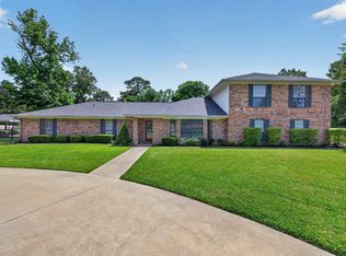 1411 Holly St S, Waskom, TX 75692