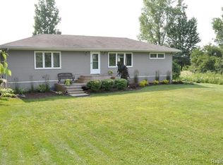 881 Wolverine Rd, Mason, MI 48854