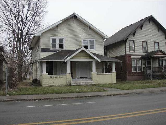 1st image of 3105 N Central Ave