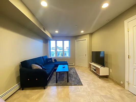 Rented by NY Space Finders Inc. | media 18