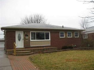 31719 Eveningside, Fraser, MI 48026