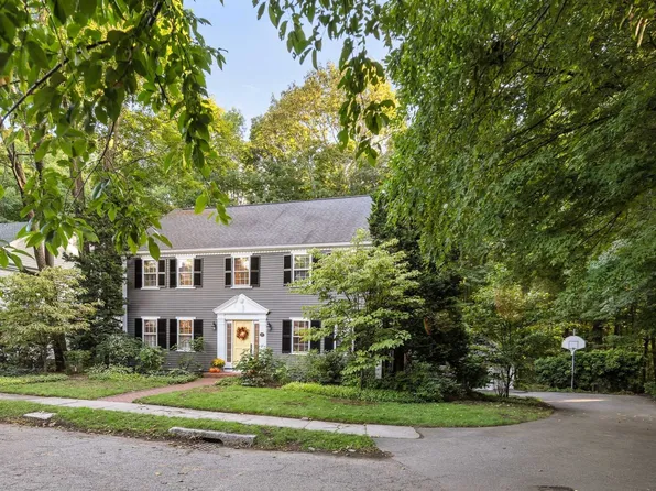 22 Garfield Rd, Belmont, MA 02478