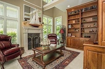 4th image of 14943 Outlook Ln