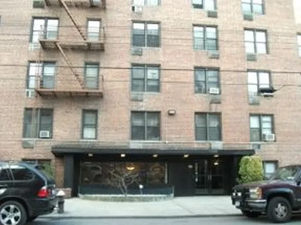 2299 East 13th Street image 1 of 5