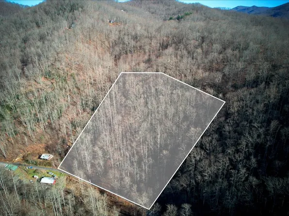 Upper North Fork Rd, Sylva, NC 28779