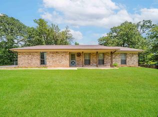 325 Shannas Trl, Tatum, TX 75691