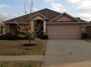 214 Rawhide St, Waxahachie, TX 75165