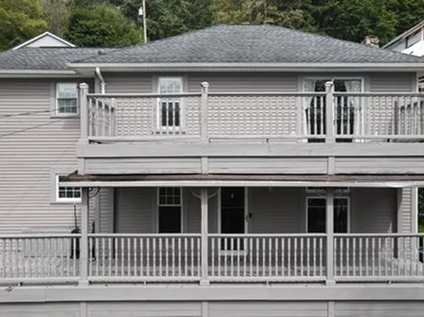 306 Highland Ave, Emlenton, PA 16373