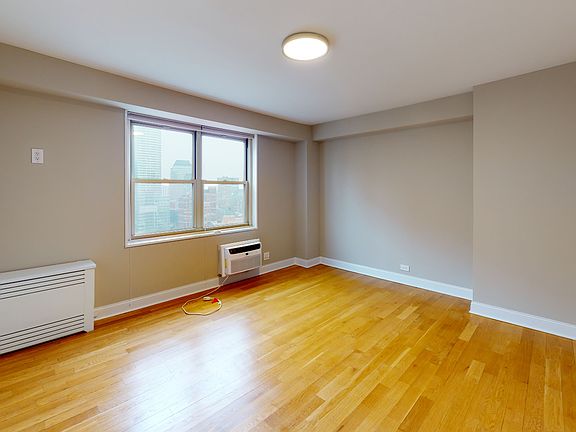5th image of 80 N Moore St #8031J