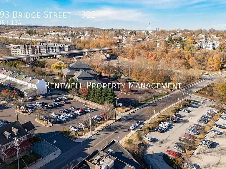 193 Bridge St #302 — Photo 23