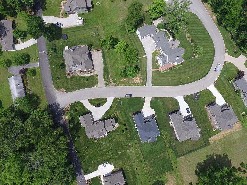 2nd image of 6627 Colonial Forest Ln