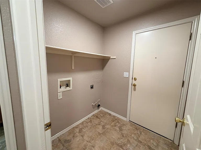2904 Whisper Oaks Ln #A — Photo 15