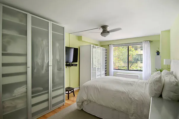 Sold by Town Residential | media 17