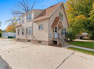 1360 E Mason St, Green Bay, WI 54301