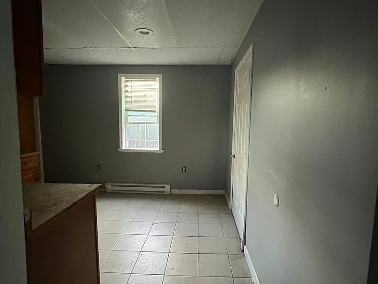 1336-1338 N Washington Ave — Photo 6