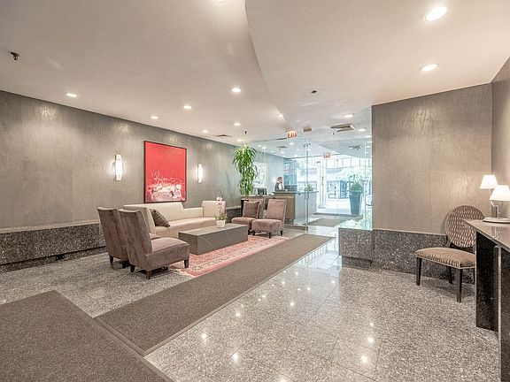 5th image of 110 E Delaware Pl APT 1702