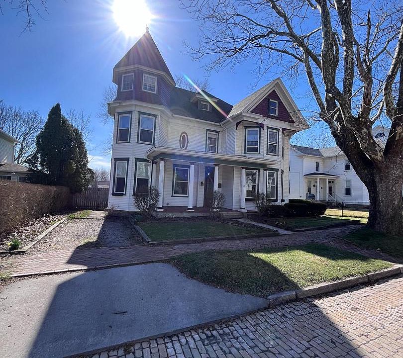 1st image of 30 Frost Ave