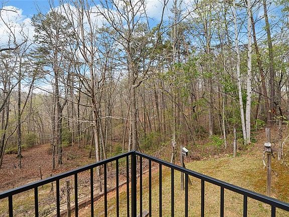5th image of 3256 Long Branch Rd