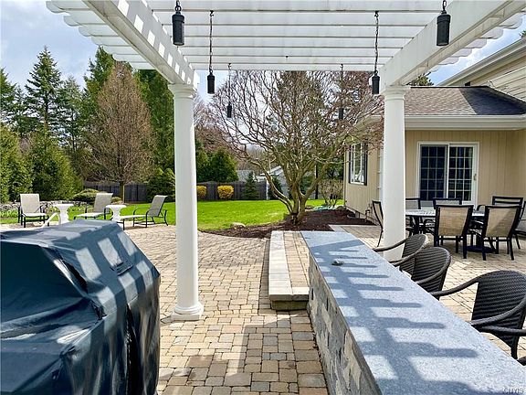 5th image of 6945 Saint Andrews Cir