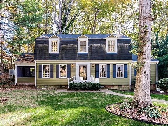3rd image of 7709 Stonetree Dr