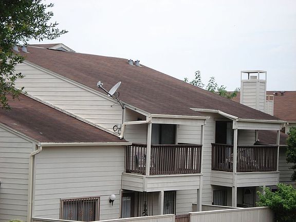 5th image of 9495 Pagewood Ln #9495