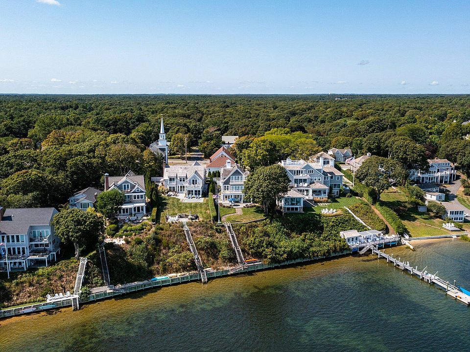 978 Main St, Cotuit, MA 02635 MLS 22300544 Zillow