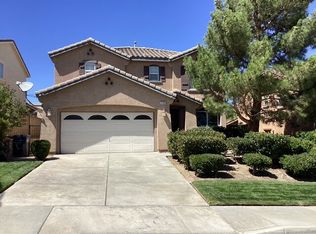 37451 Pippin Pl, Palmdale, CA 93551