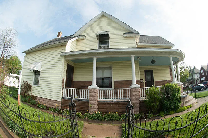 511 Johnson St photo 1