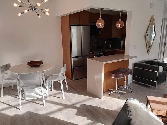 2nd image of 850 NE 13th St APT 7